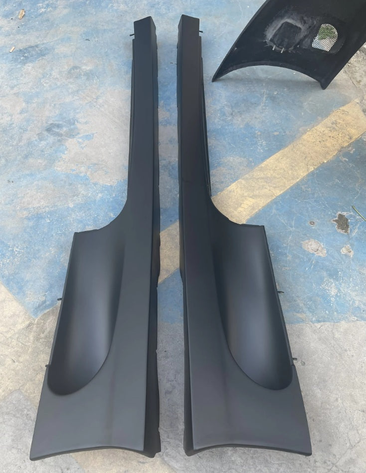 Challenge Stradale Sideskirts